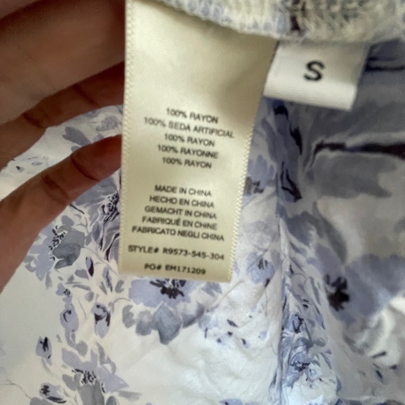 SOLD -Lightest floral button down top for summer - Picture 3 of 6